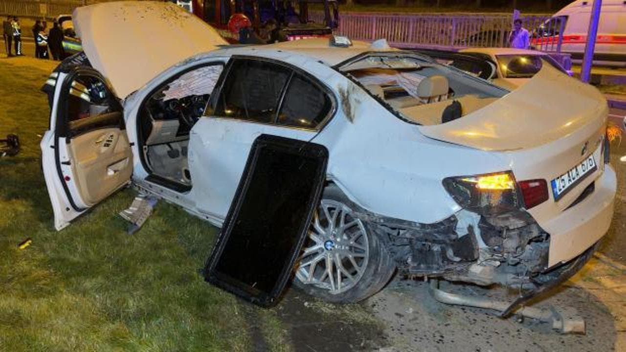Erzurum'da feci kaza: Takla atan otomobildeki 4 kişi yaralandı