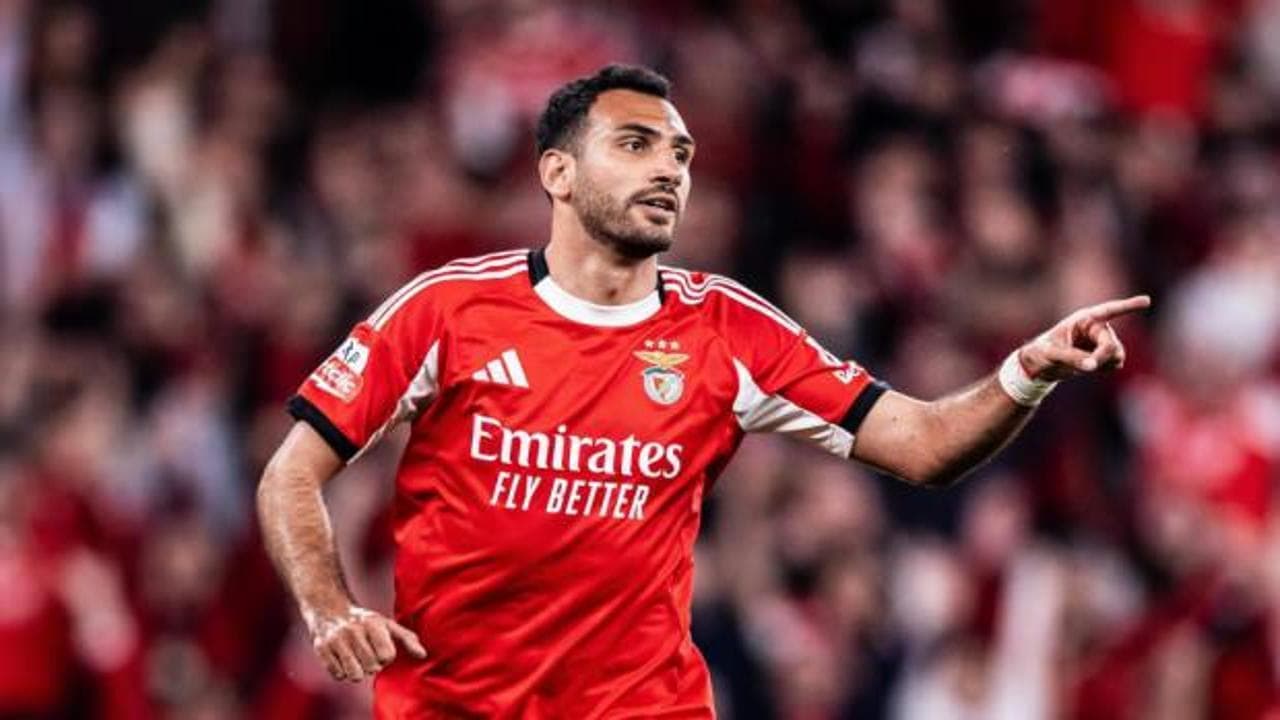 Fenerbahçe'nin transfer hedefi Pavlidis'den dikkat çeken karar: 'Sadece büyük liglerden teklif gelirse değerlendiririm'