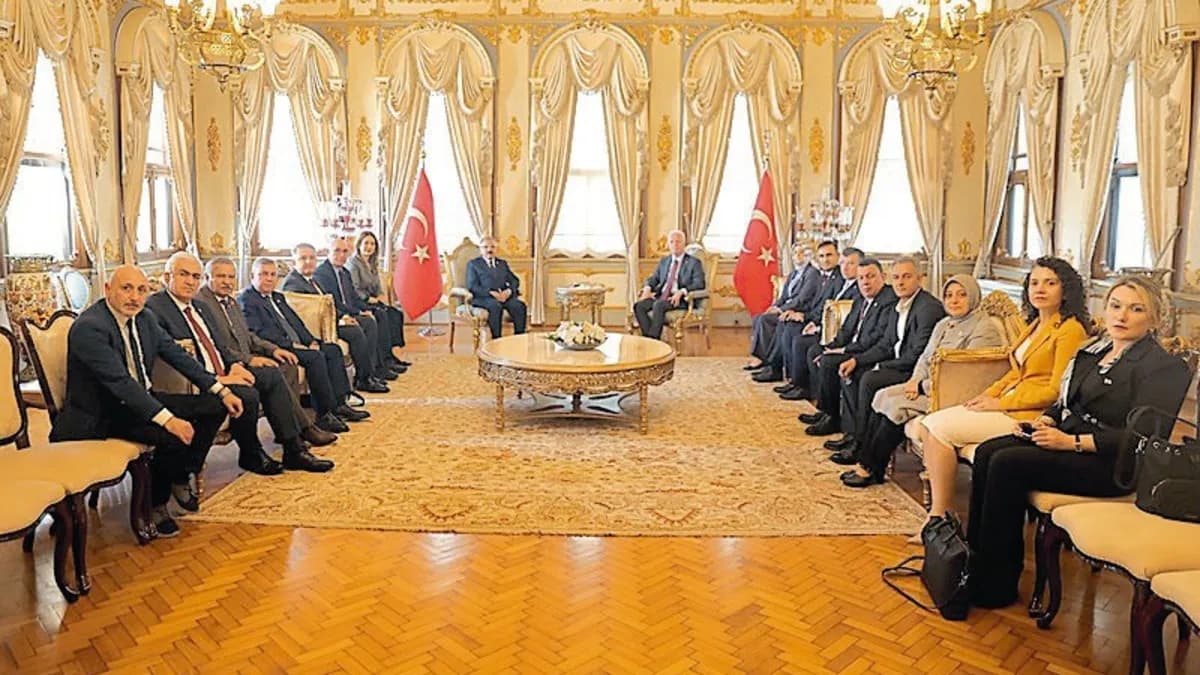 İstanbul'da öğretmeni bıçaklayan lise öğrencisinin ifadesi ortaya çıktı: 8 saat bilgisayar oynamış