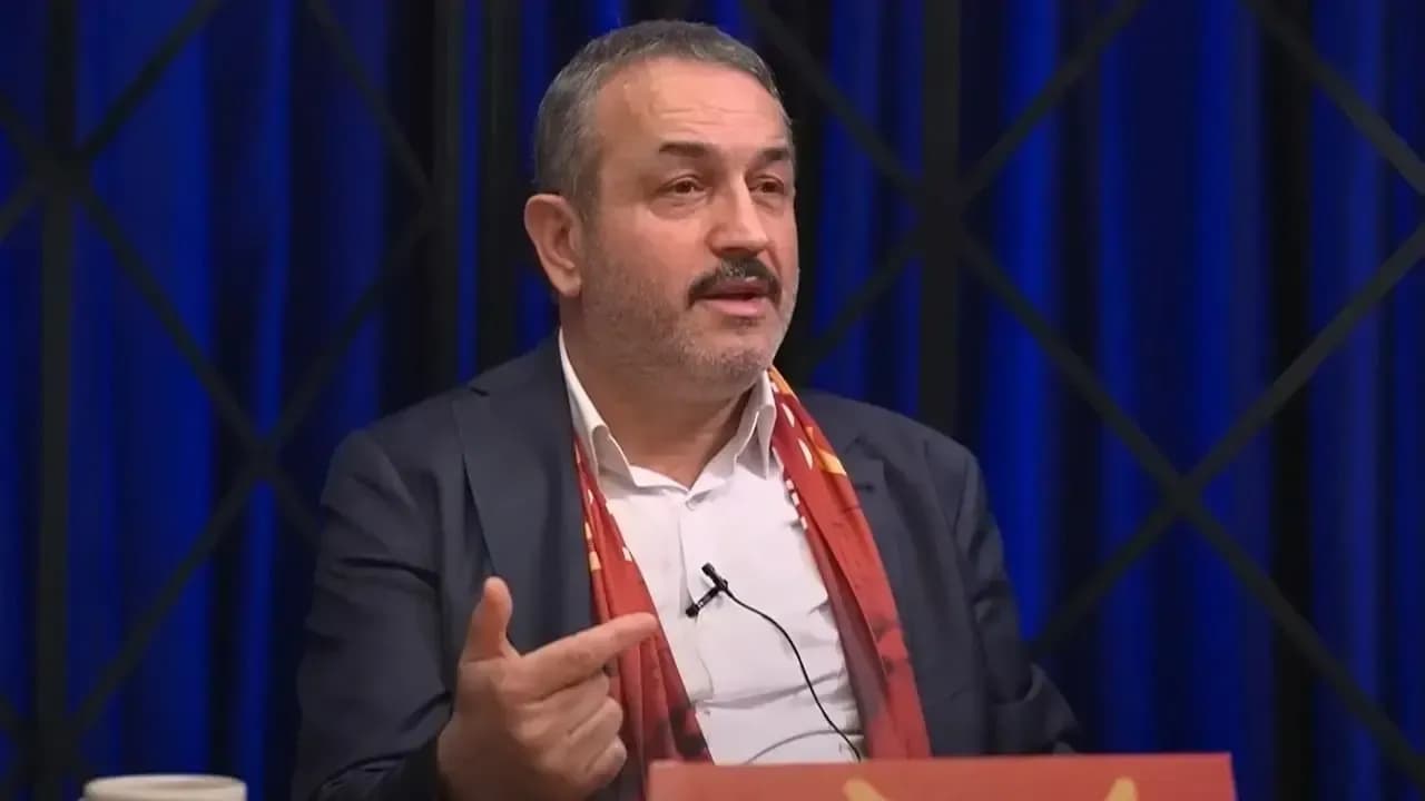 Galatasaray'ın efsane taraftar grubu UltraAslan'ın lideri Sebahattin Şirin hastaneye kaldırıldı