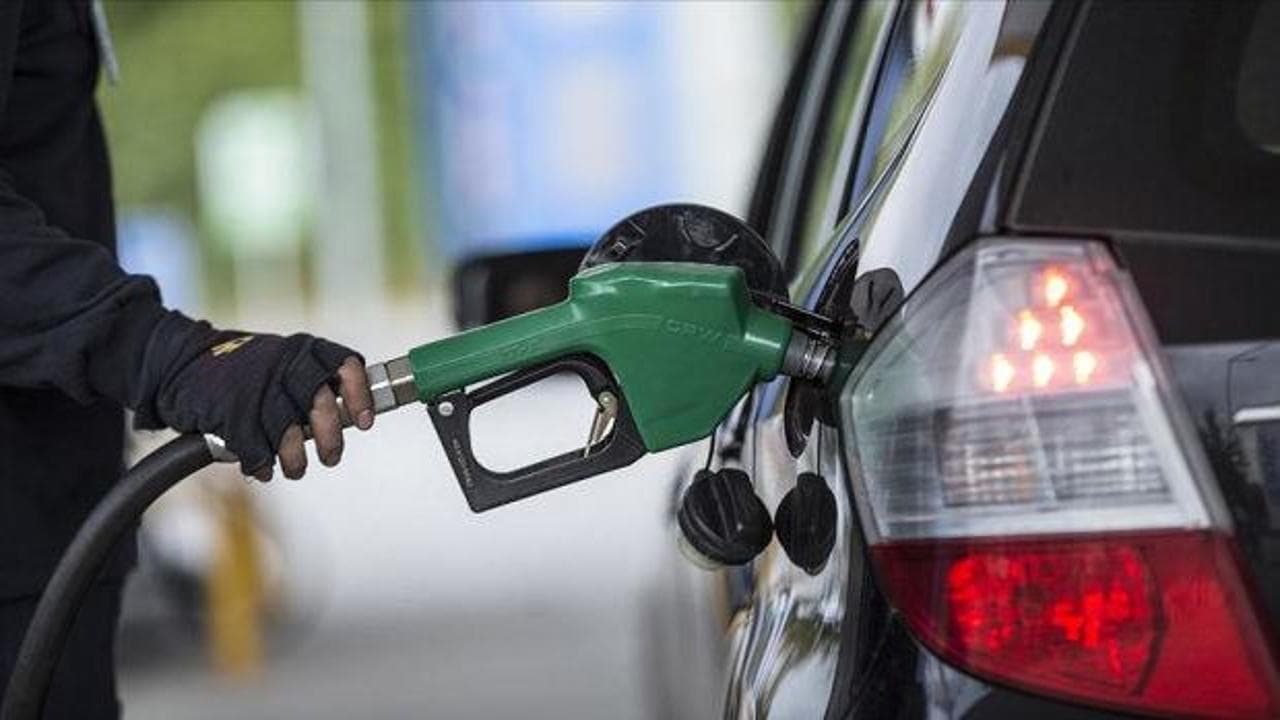 Akaryakıt tabelası bu gece değişiyor: Benzine 2,08 TL zam yolda