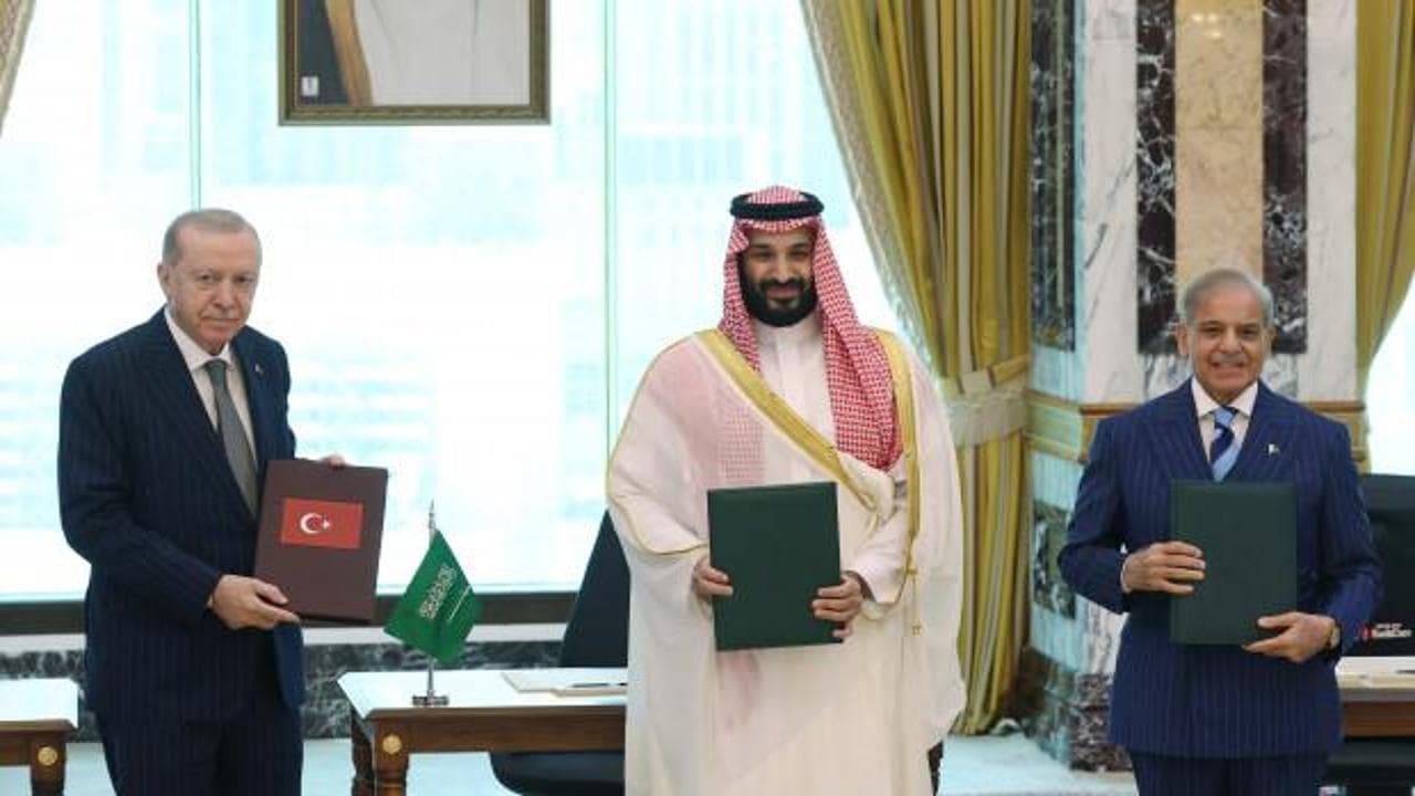 Pakistan'dan 'Tarihi Mekke Anlaşması' için özel klip: 'Üç millet, bir inanç'