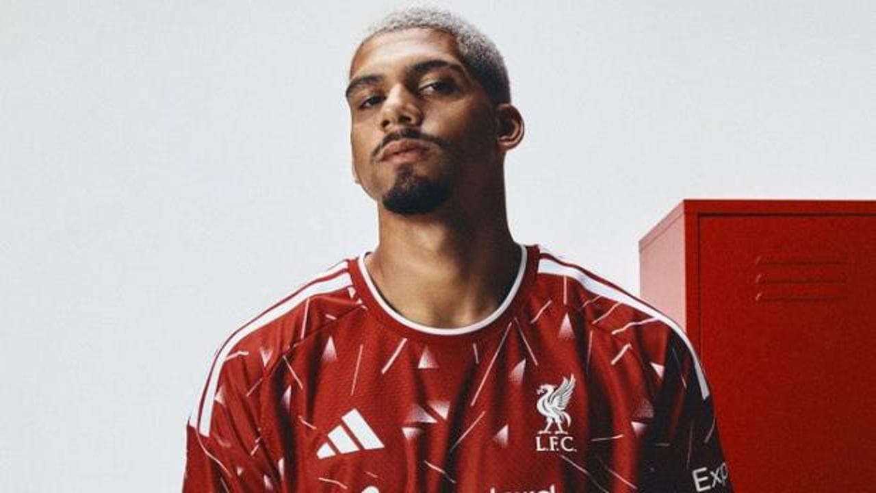 Liverpool, Barcelona'nın Uruguaylı stoperini kiralık olarak kadrosuna kattı
