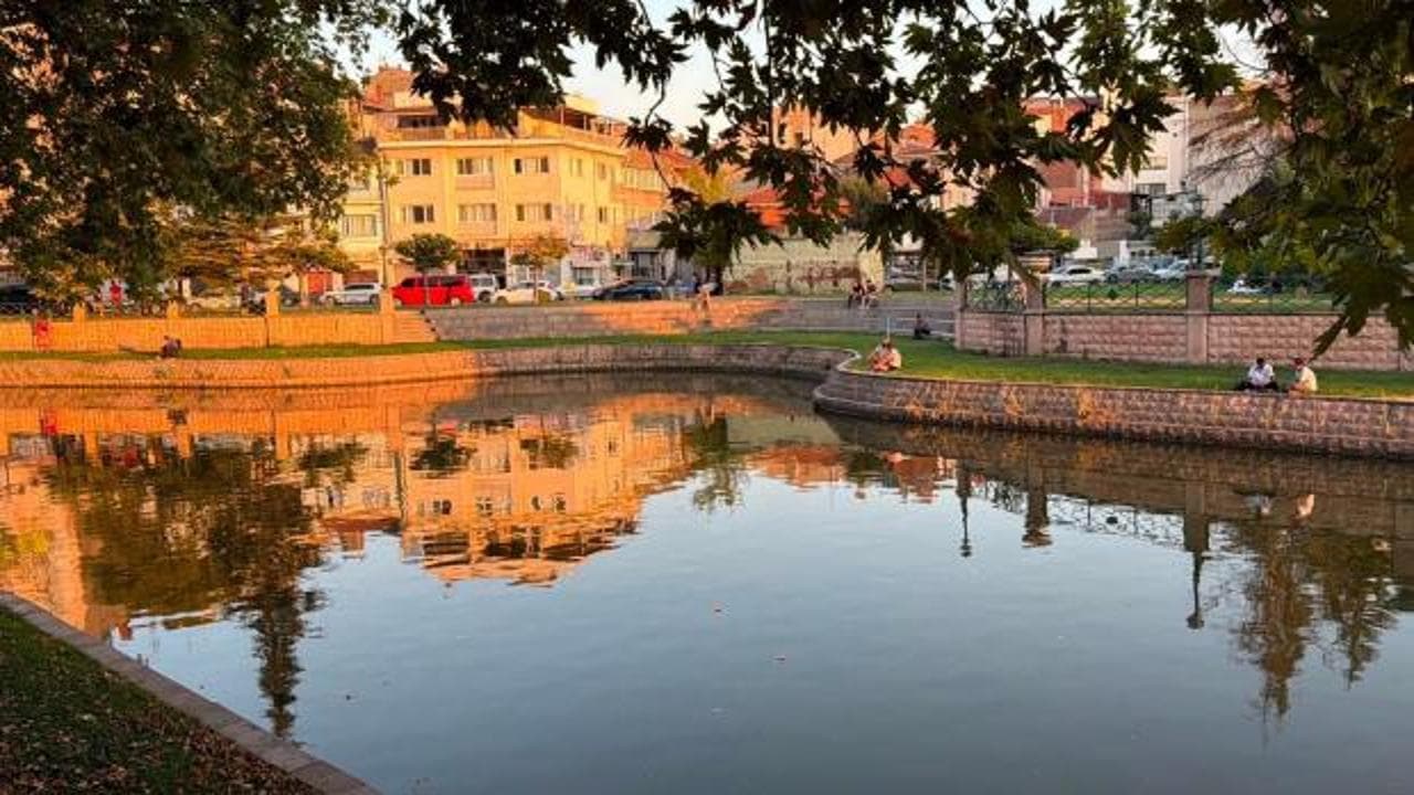 Porsuk Çayı'na itilen kişi hastaneye kaldırıldı, saldırgan tutuklandı