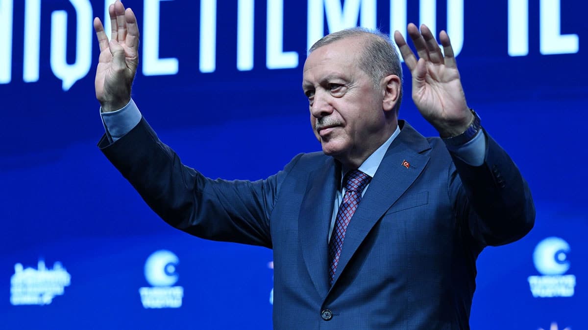 Erdoğan'ın siyasetten çekilmesi halinde AKP'nin geleceği anketlere yansıdı