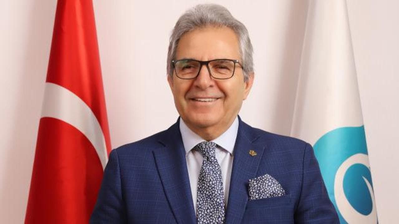 Balıkesir'de makam aracı kaza yaptı: Belediye başkanı kazayı yara almadan atlattı