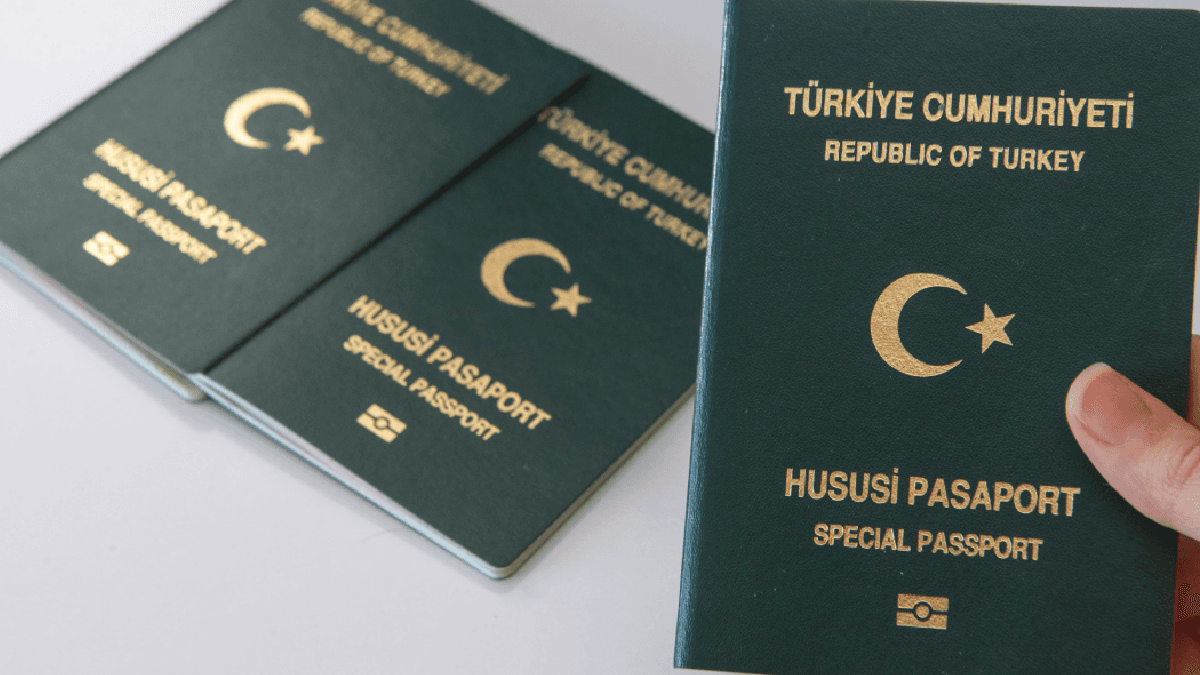 İçişleri Bakanlığı'ndan yeşil pasaport düzenlemesine ilişkin resmi açıklama geldi