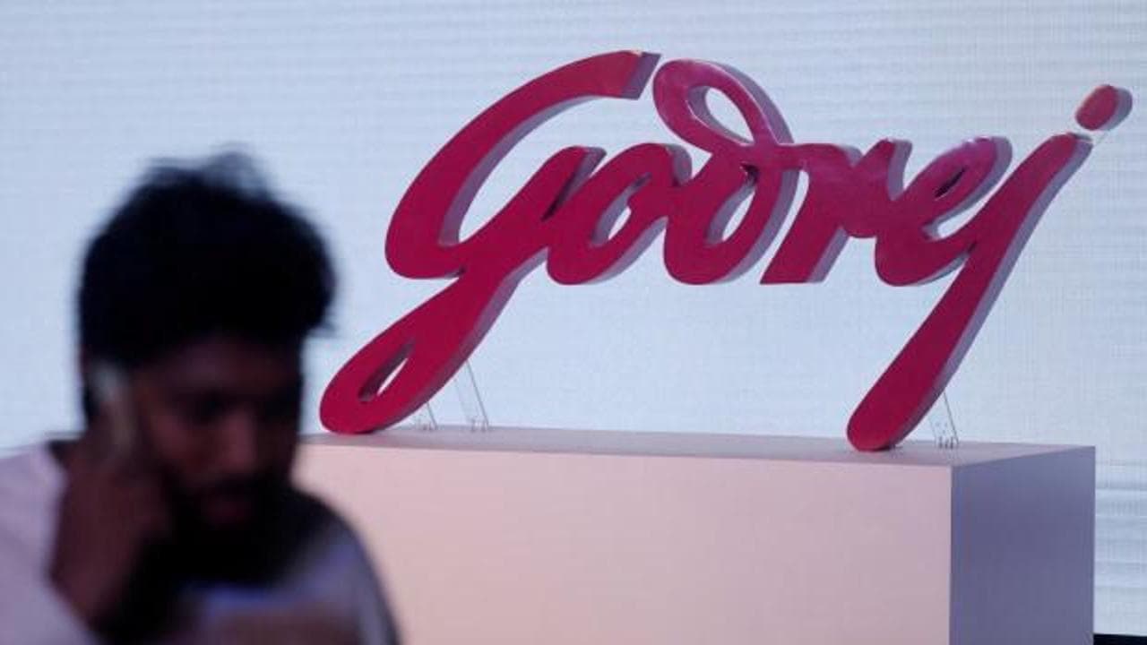 Hindistanlı şirketin CEO'su istifa etti, hisseler üç yılın en düşük seviyesine düştü