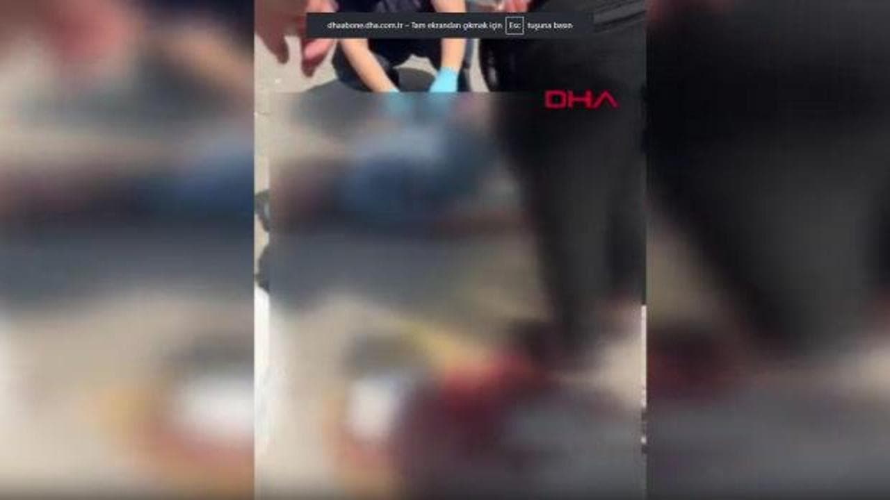 Beykoz'da cami önünde bıçaklı saldırı: Bir kişi hayatını kaybetti