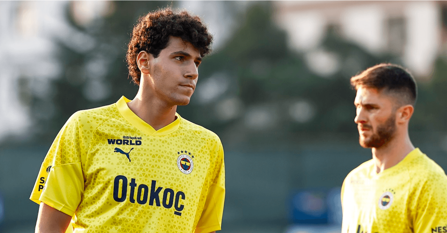 Fenerbahçe'de ilk ayrılık resmen gerçekleşti: Yıldız isim İtalya'ya transfer oldu