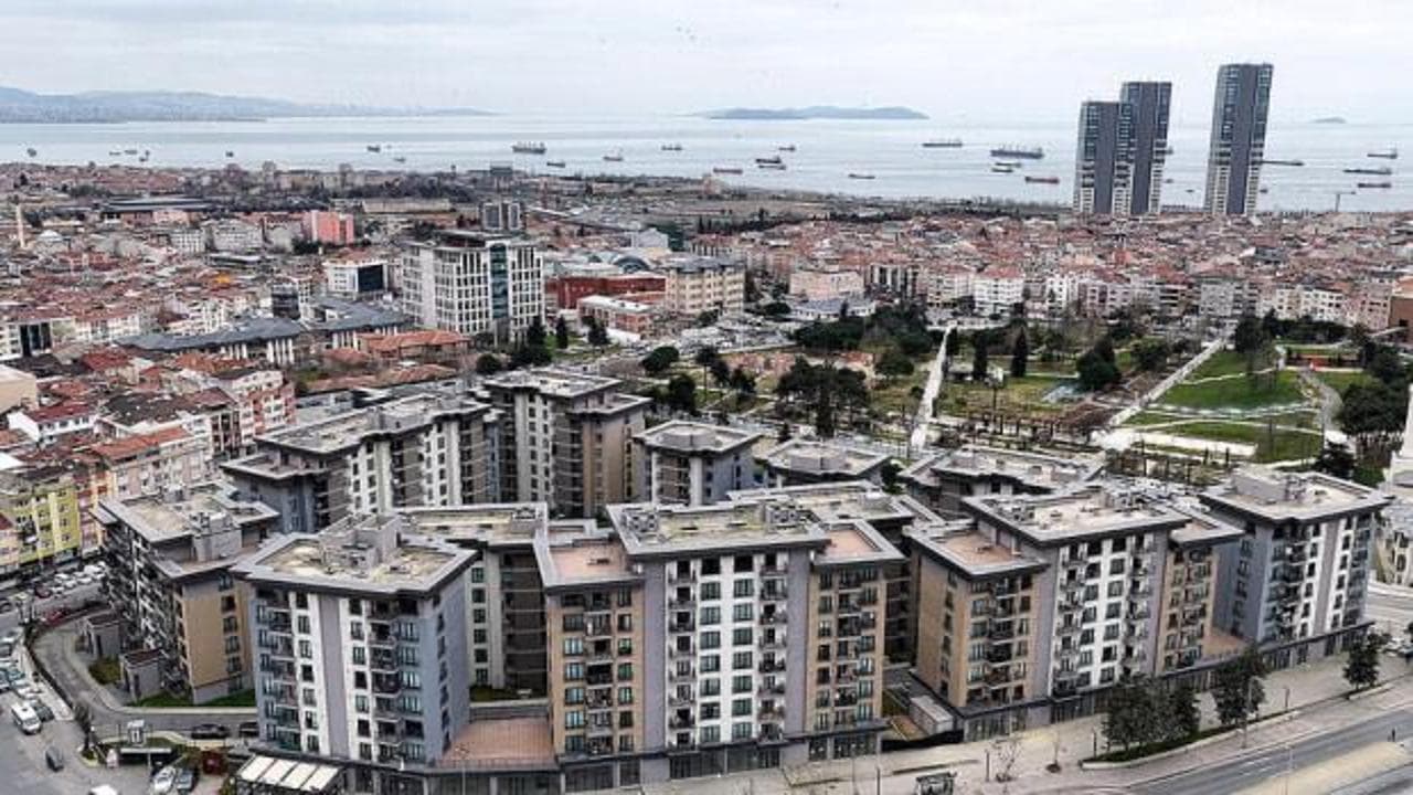 Konut piyasasında temmuz freni: Satışlar düşerken ipotekli işlemler arttı
