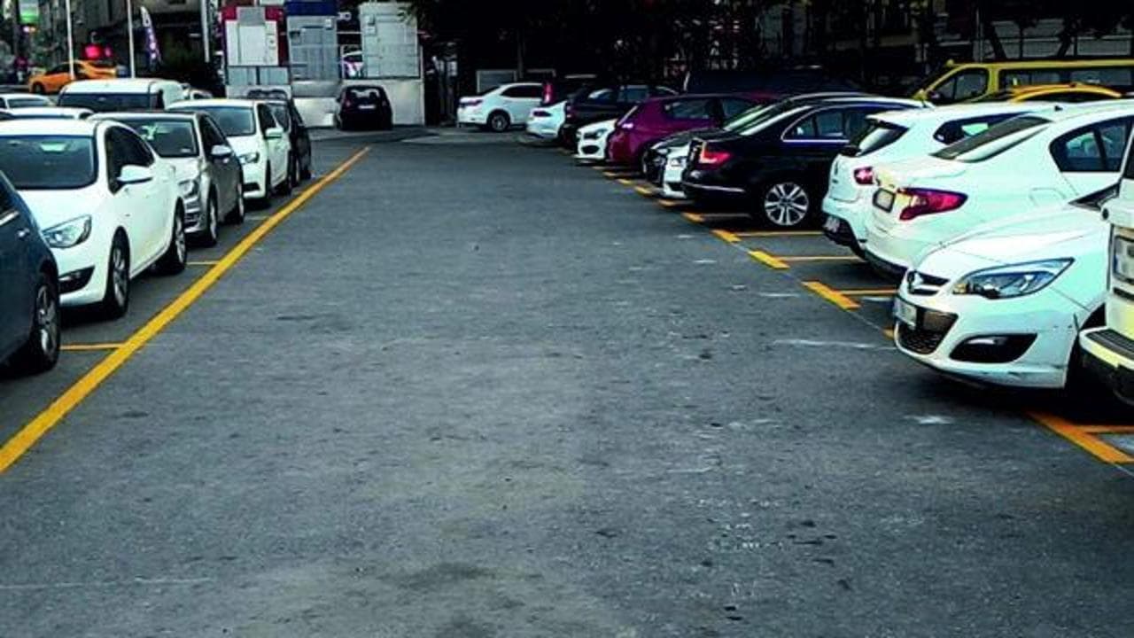Hyundai'den otopark çilesine teknolojik çözüm: Araçları kendisi park ediyor