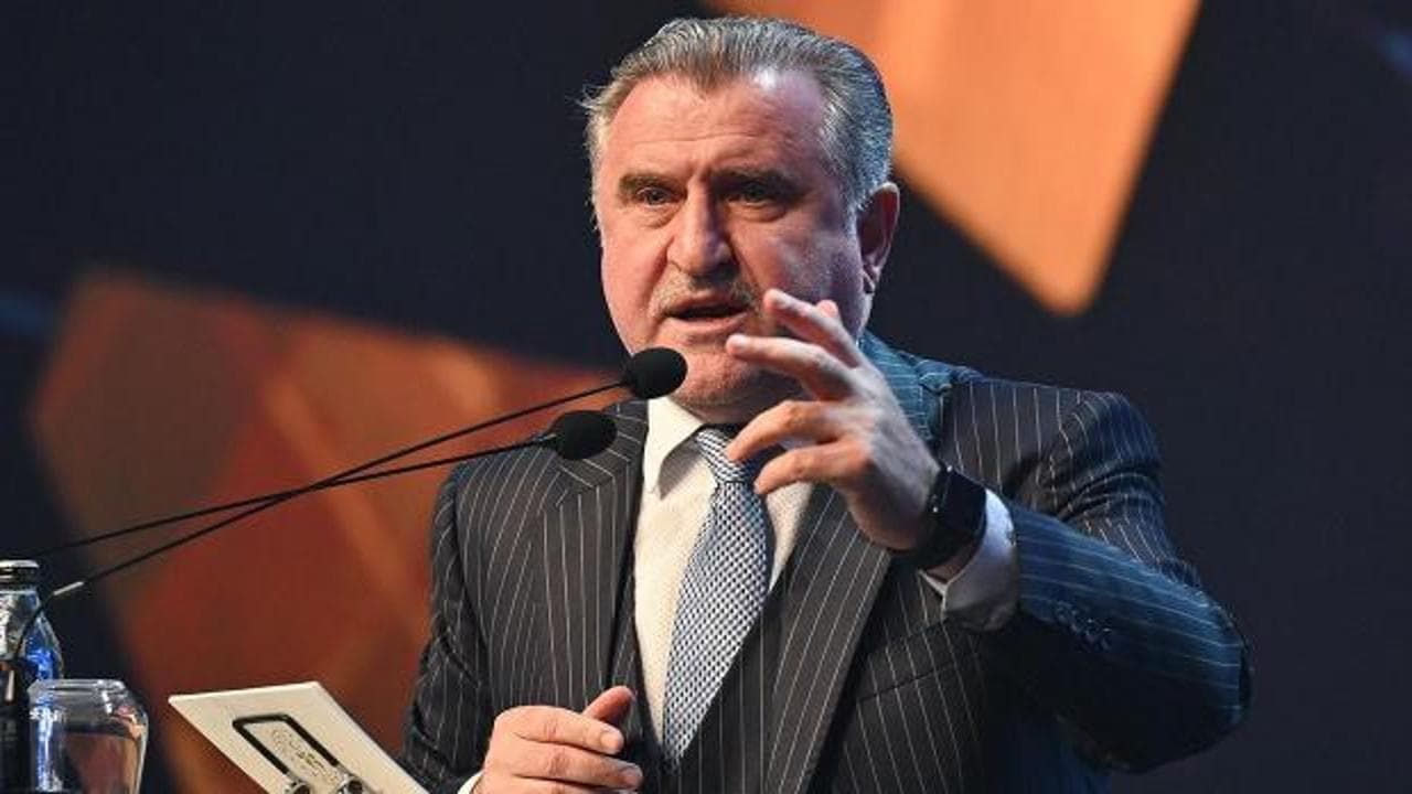 Bakan Bak'tan Süper Lig'e Merhaka: 'Çoğu gitti, azı kaldı'