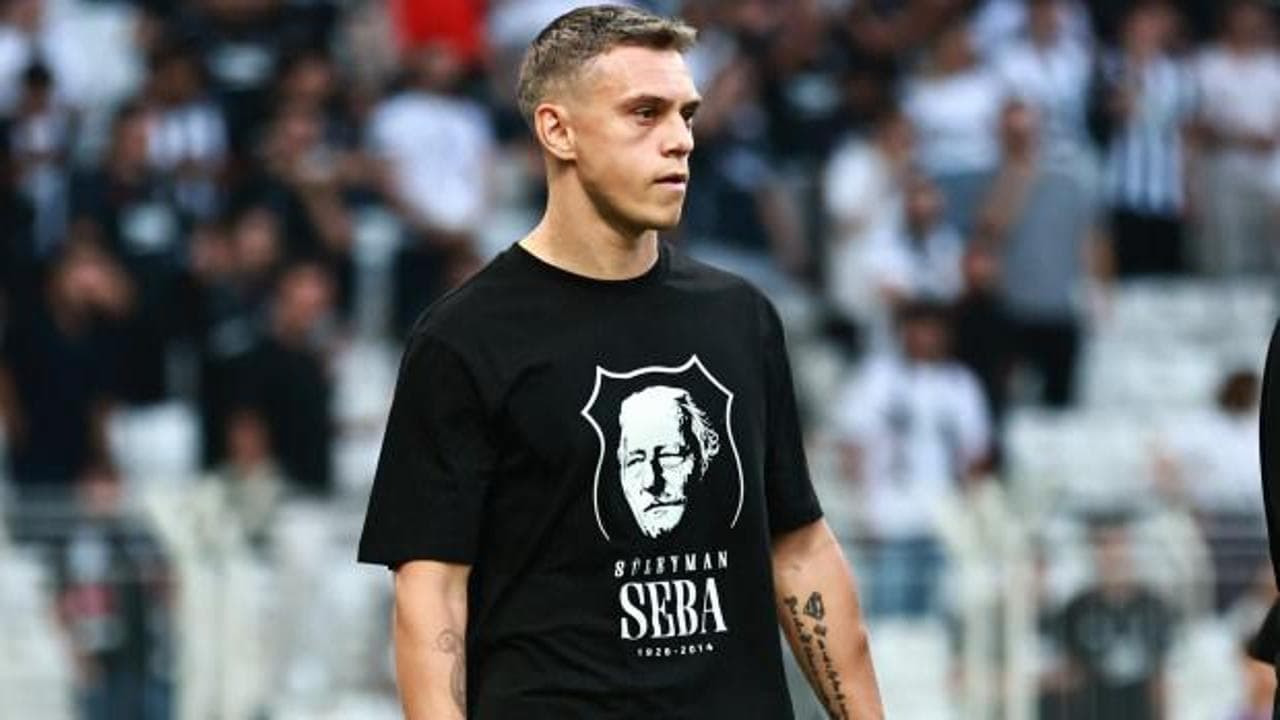 Beşiktaş, efsane başkanı Süleyman Seba'yı Dolmabahçe'de unutmadı