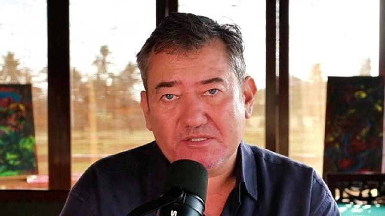 Gazeteci Serdar Akınan Dang Humması'na yakalandı: Vasiyetinde küllerinin Türkiye'nin farklı bölgelerine serpilmesini istedi