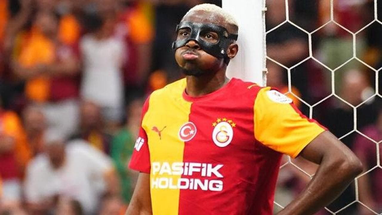 Osimhen'den transfer sorusuna dikkat çeken yanıt: 'İşime bakacağım'