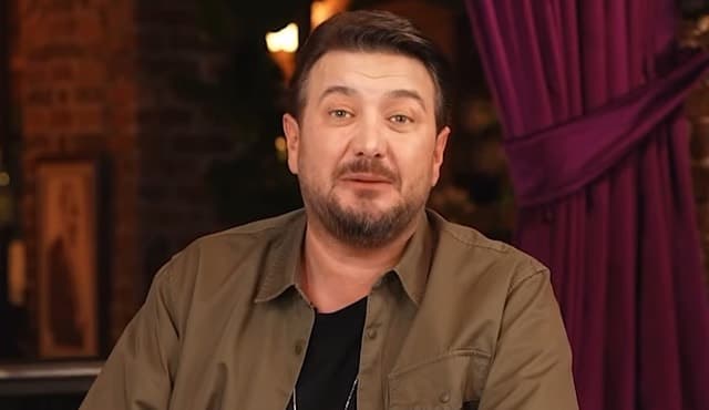 Onur Büyüktopçu'nun duygulandıran açıklaması: 'Annem hayatla başka türlü mücadele ediyor'