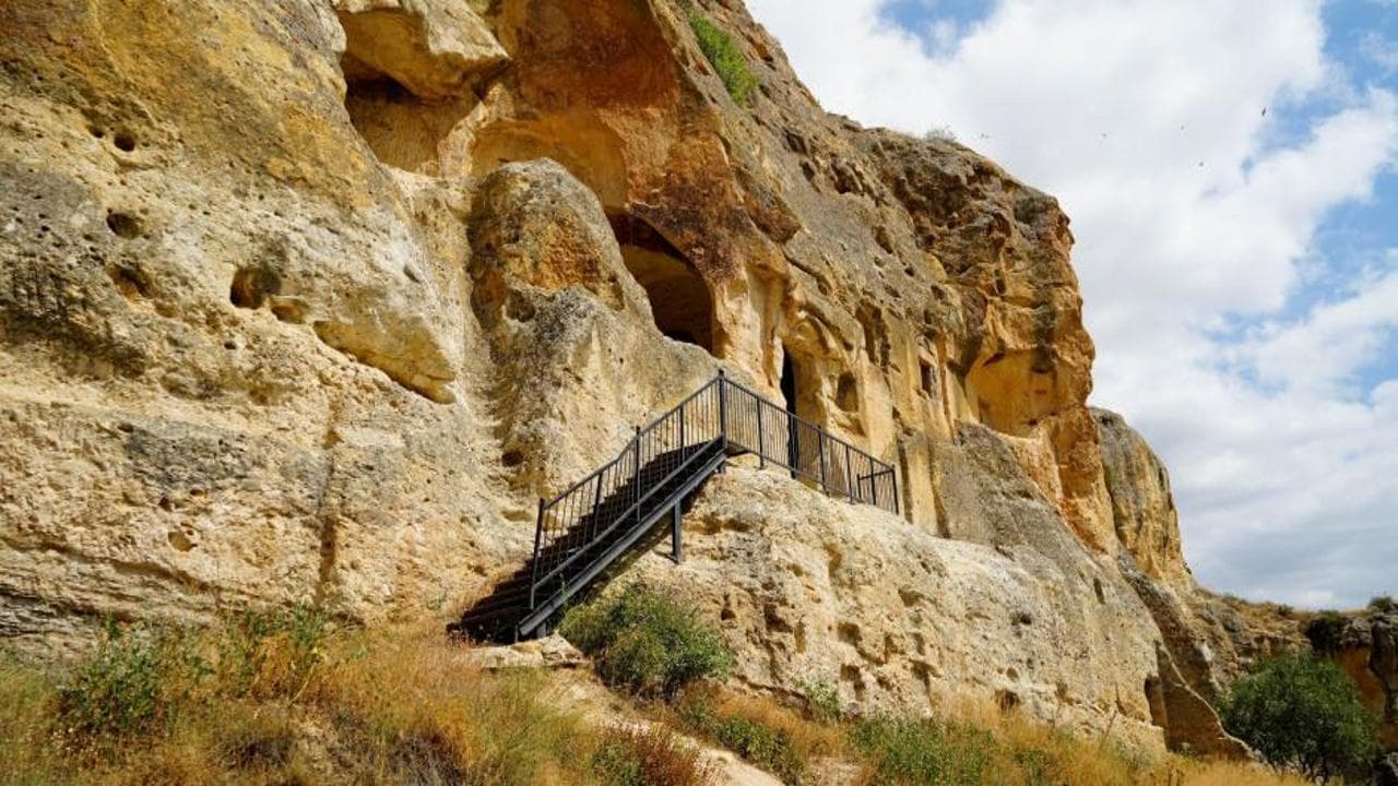 Gümüşhane'nin 'Sümela'sı' Çakırkaya Manastırı Yıllardır Turizme Kazandırılmayı Bekliyor