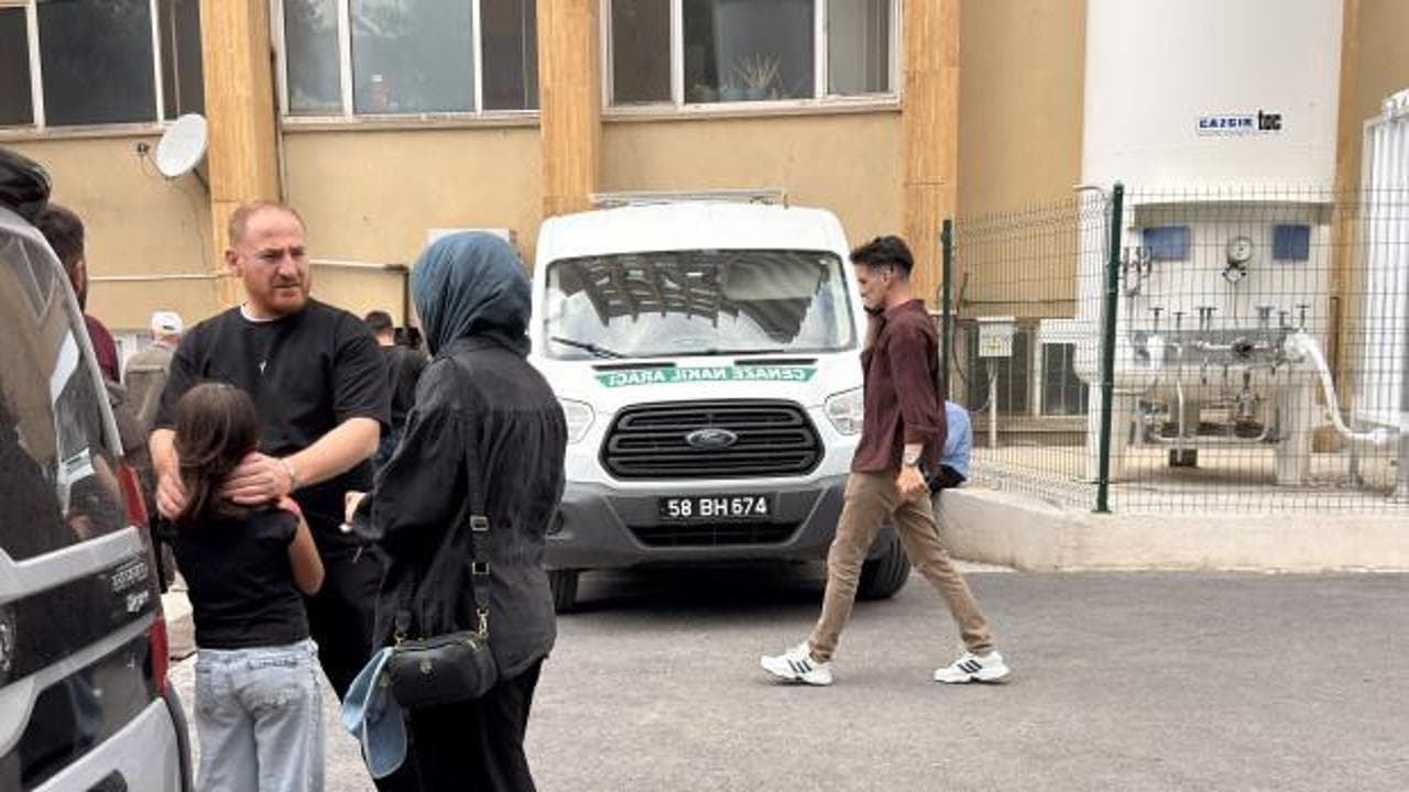 Sivas'ta KKKA Kabusu: Aynı Aileden İkinci Acı Kayıp, Vaka Sayısı 12'ye Yükseldi