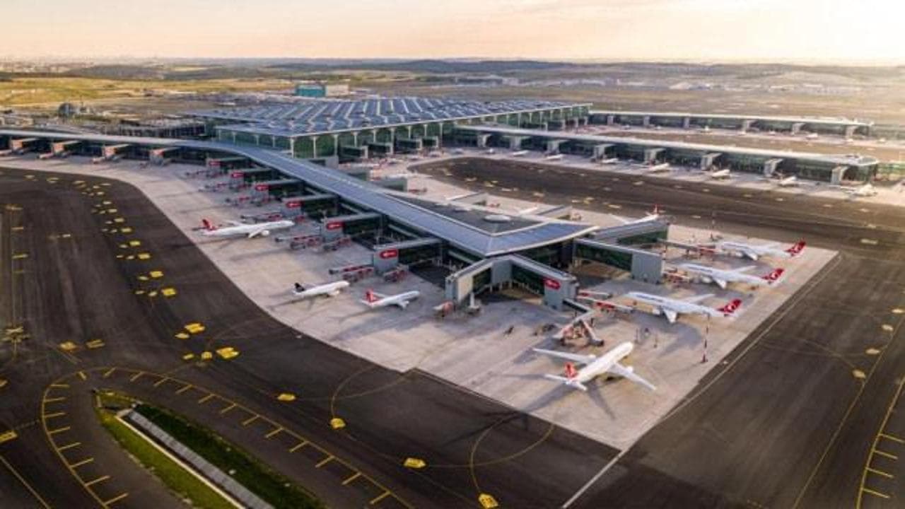 İstanbul Havalimanı tarih yazdı: Günlük uçuş ve yolcu rekoru kırıldı