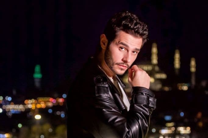 Cem Belevi'den sürpriz karar: İstanbul'u terk ediyor