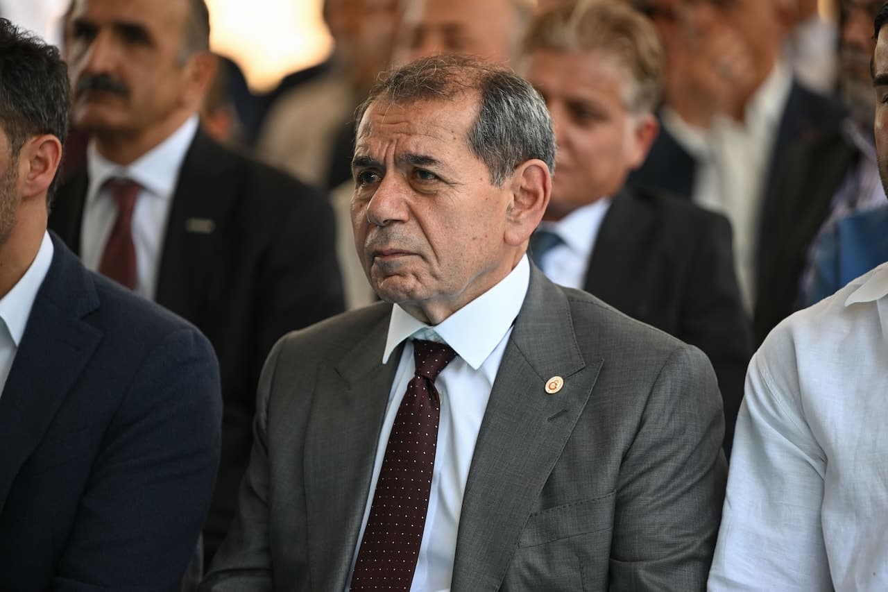 Transferde 20 Günlük Çılgınlık: Kulüp 3 Aylık Bütçeyi Tek Seferde Harcadı