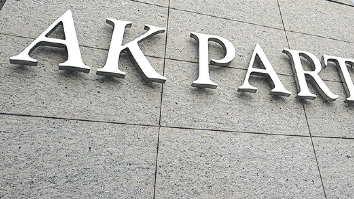 AK Parti'den muhalefet belediyelerine karşı 'çekidüzen' hamlesi: Yolsuzluk ve imar rantı masada