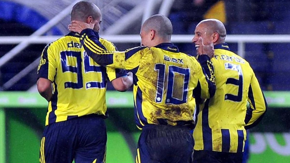 Fenerbahçe'nin efsane yıldızı Müslüman oldu