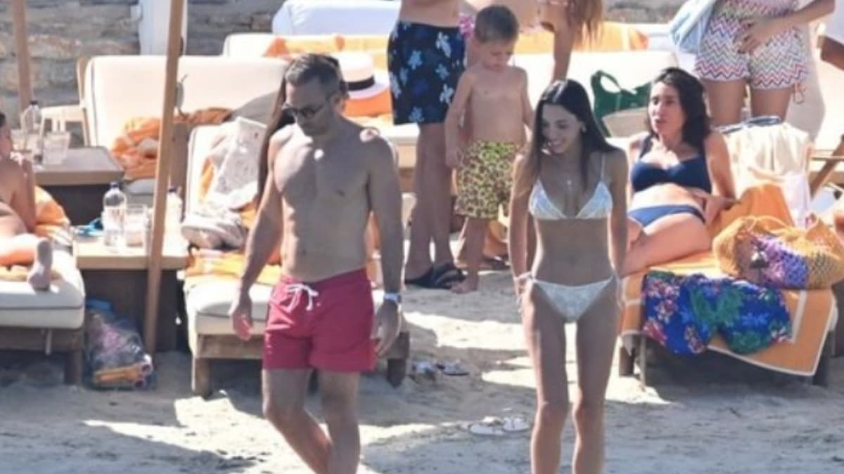 Vakko'nun veliahtı Bodrum tatilinde aşkını yaşadı