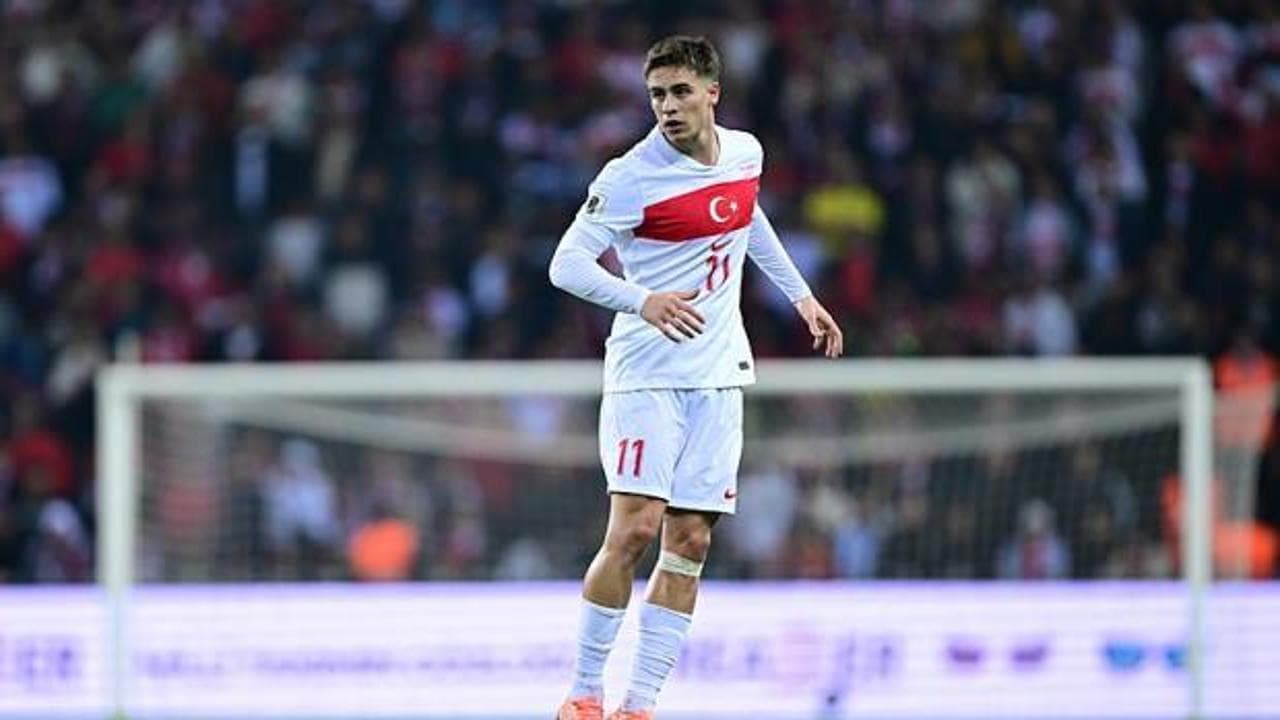 ESPN dünyanın en iyi kanat oyuncularını açıkladı: Kenan Yıldız listede!