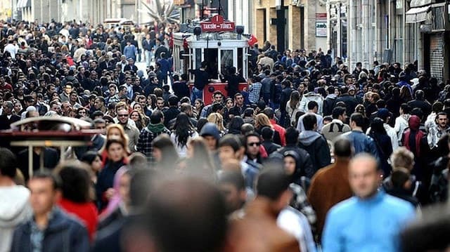 Türkiye'nin nüfus yapısında dönüm noktası: Kritik eşik resmen aşıldı